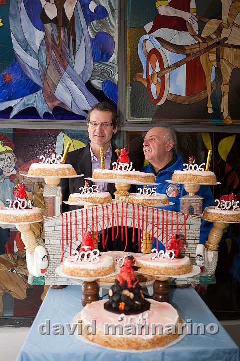 presentazione personaggi-7083.jpg